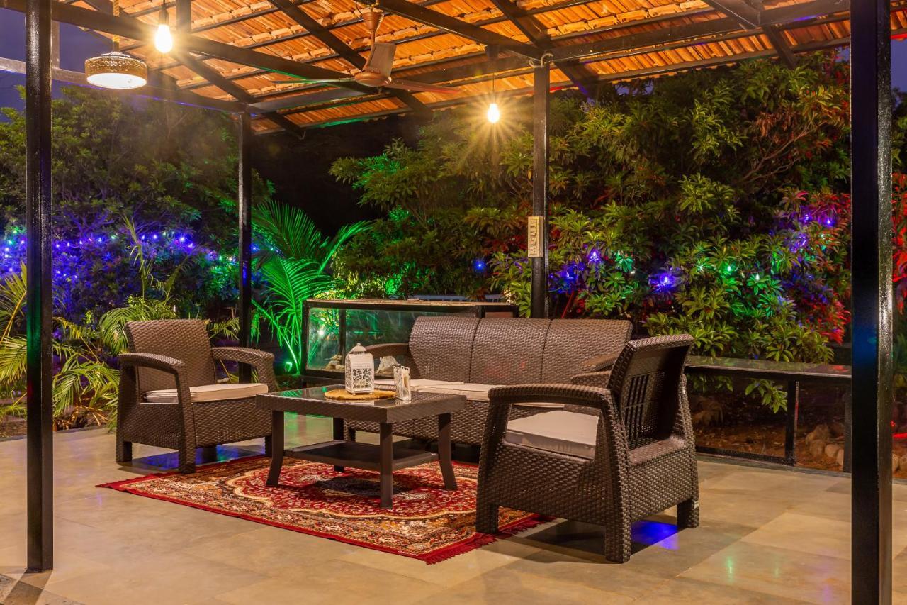 Saffronstays Apricus Farm, Karjat Buitenkant foto