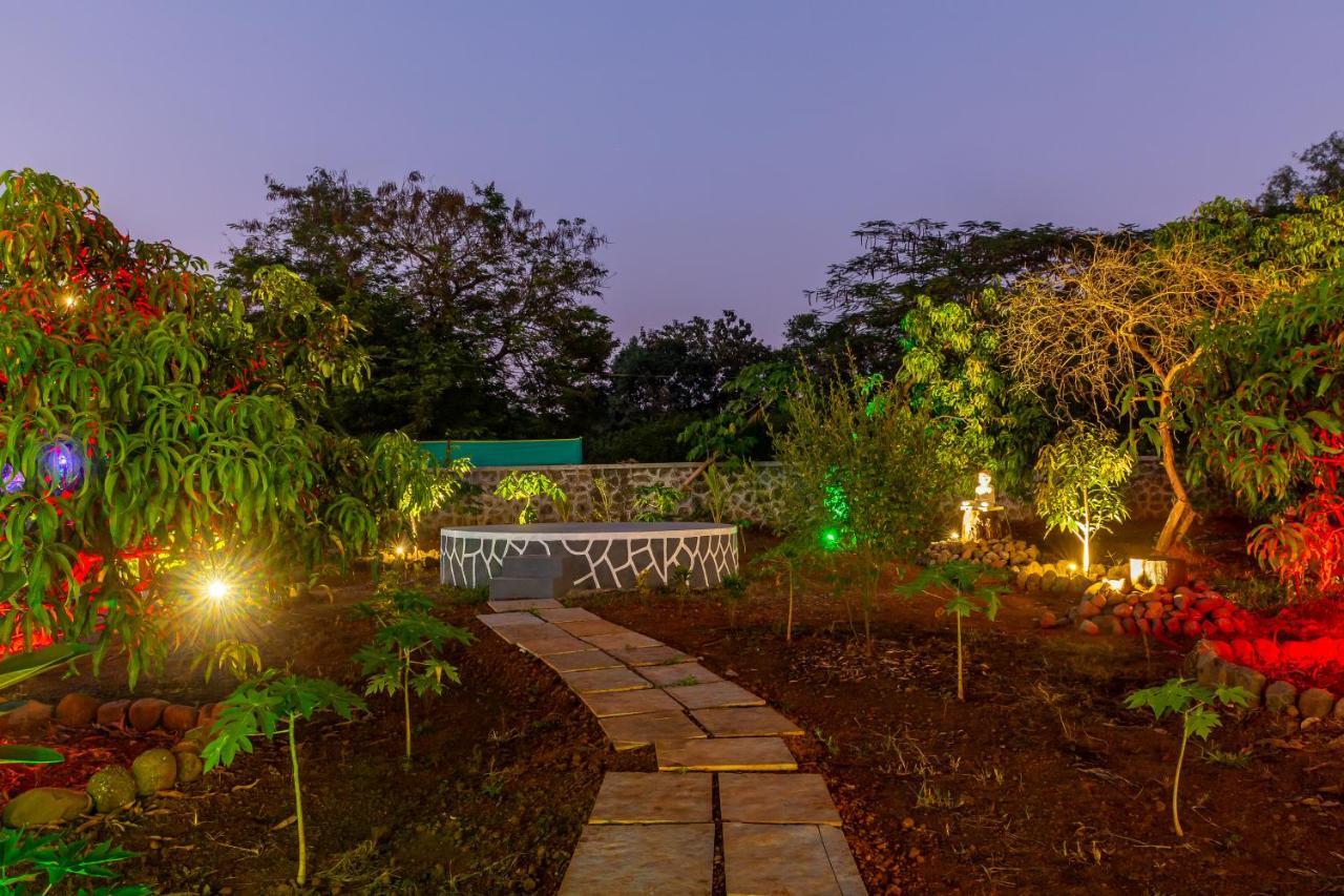 Saffronstays Apricus Farm, Karjat Buitenkant foto