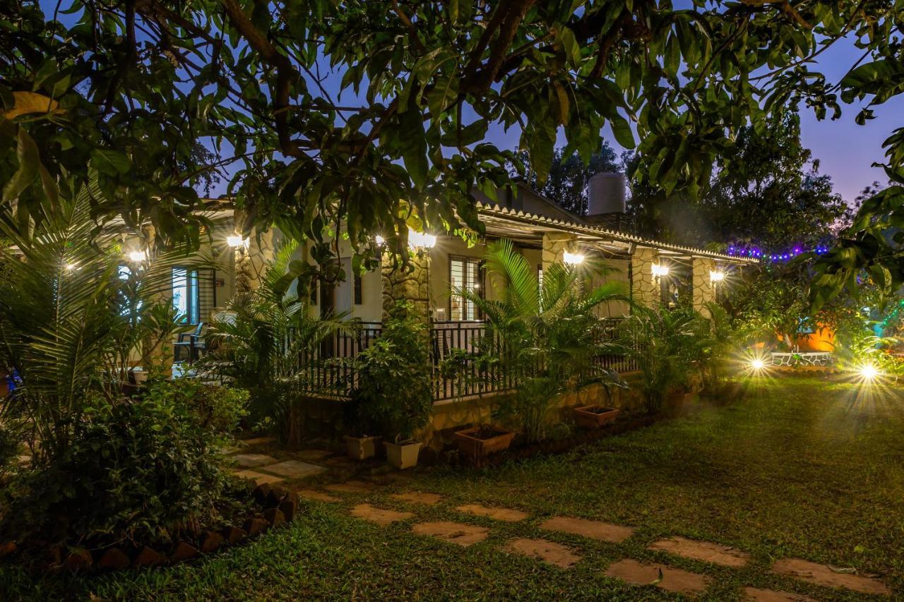Saffronstays Apricus Farm, Karjat Buitenkant foto